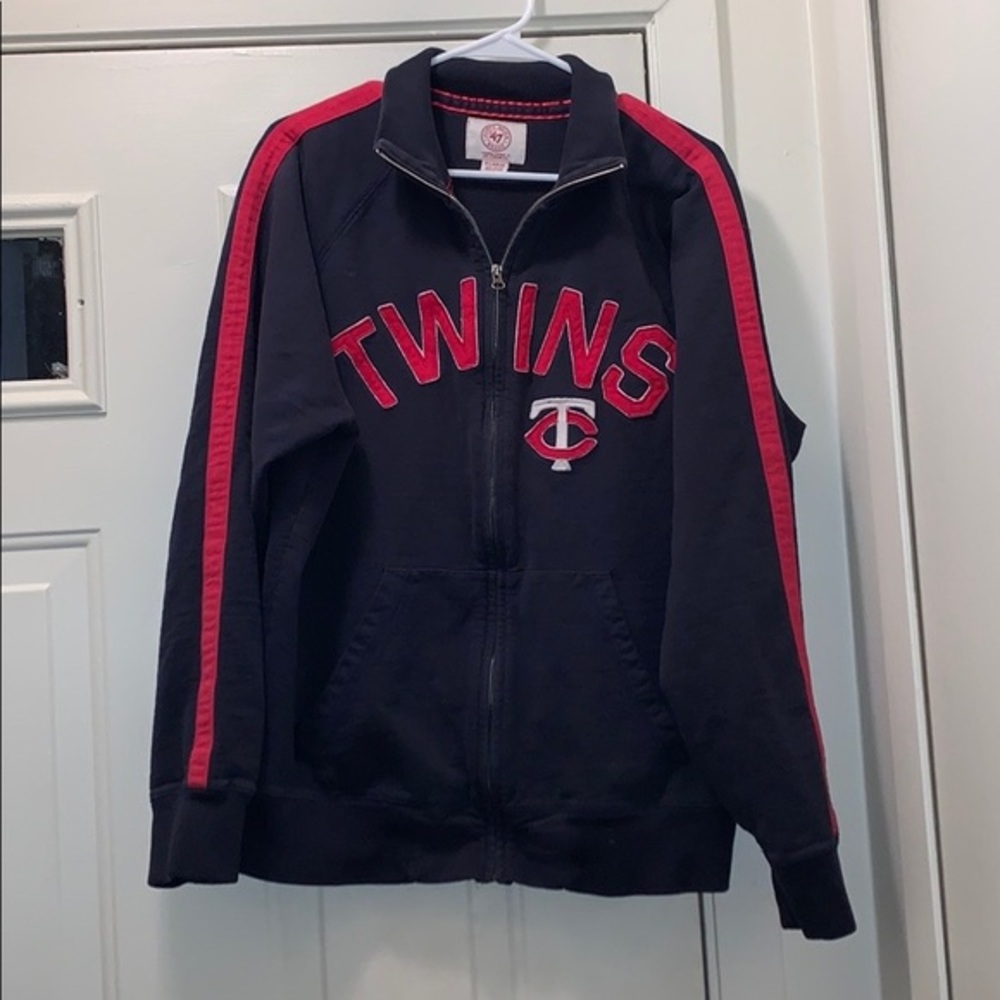 ⚠️Twins Jacket by 47 Size XL Pre Owned read below about damage 👇